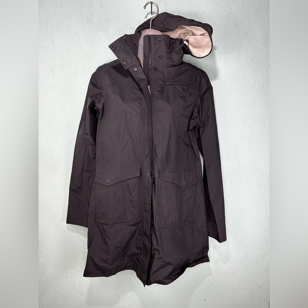 Patagonia Raincoat